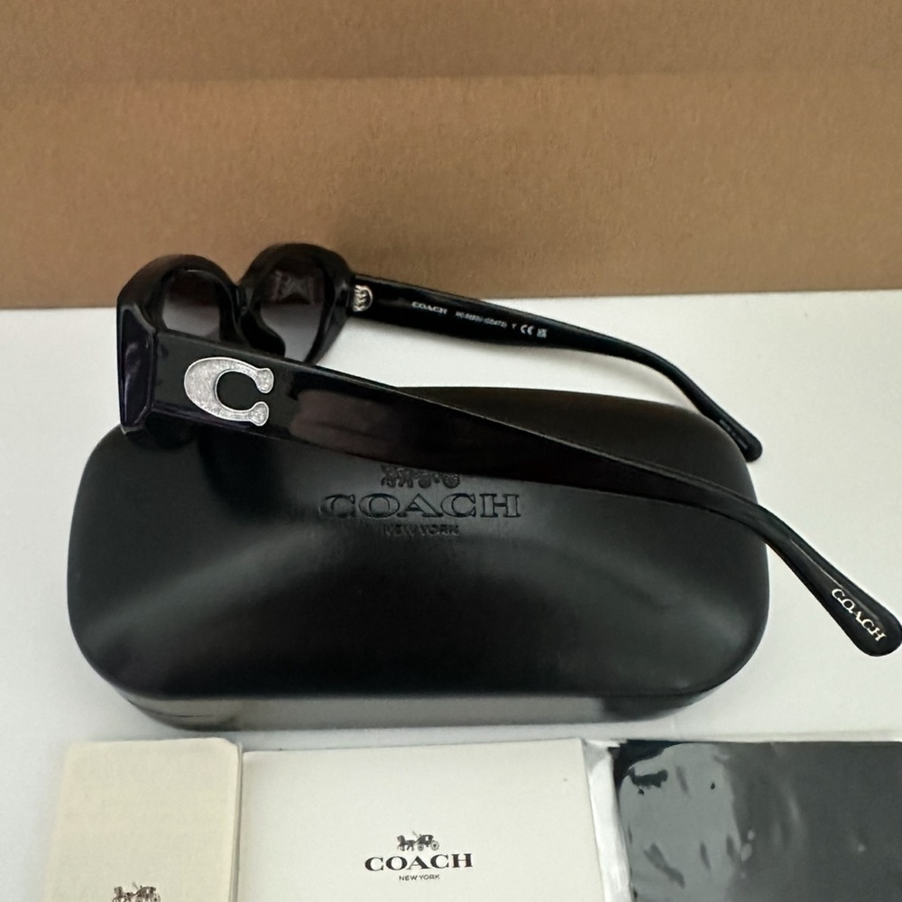 Coach Black Sunglasses HC8353U with Protective Case Like New